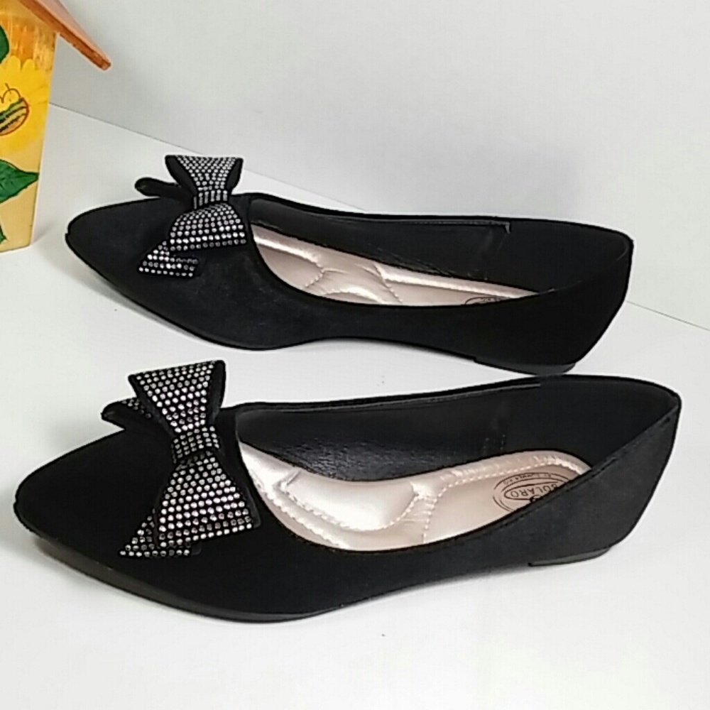 🆕 Faux Black Velvet Pointy Toe Flat Jeweled Bow🆕 - Picture 2 of 8